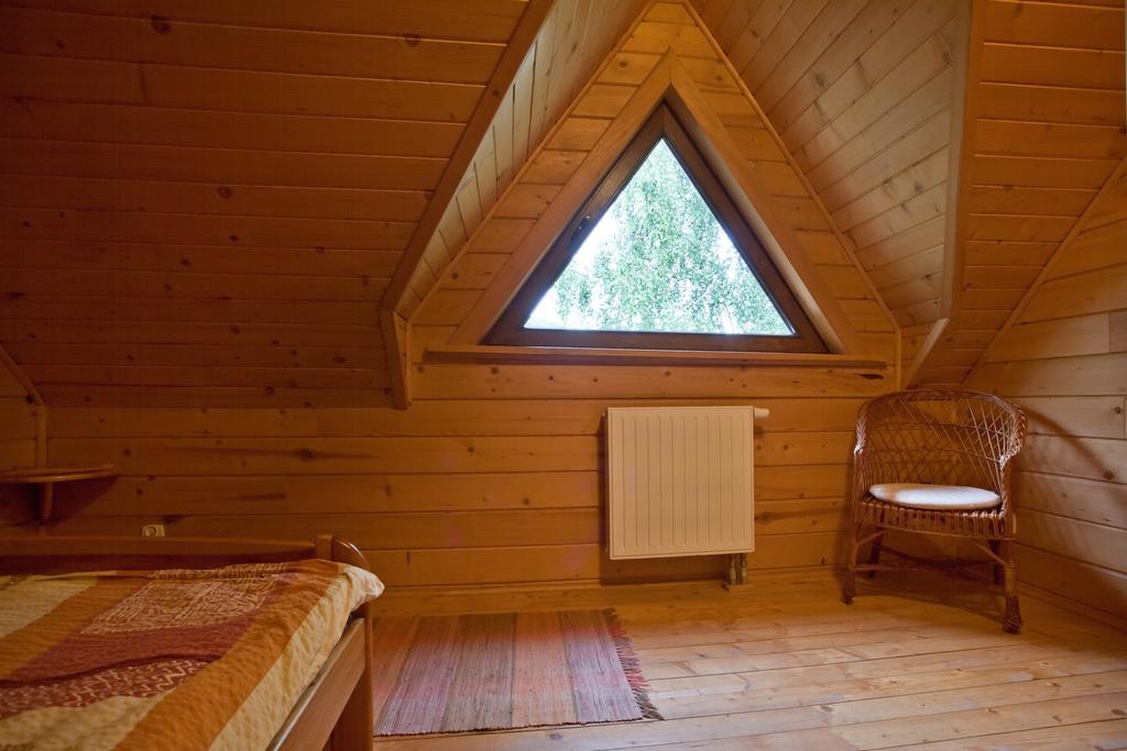 Villa Domek Z Kominkiem W Krynicy à Krynica-Zdrój Extérieur photo