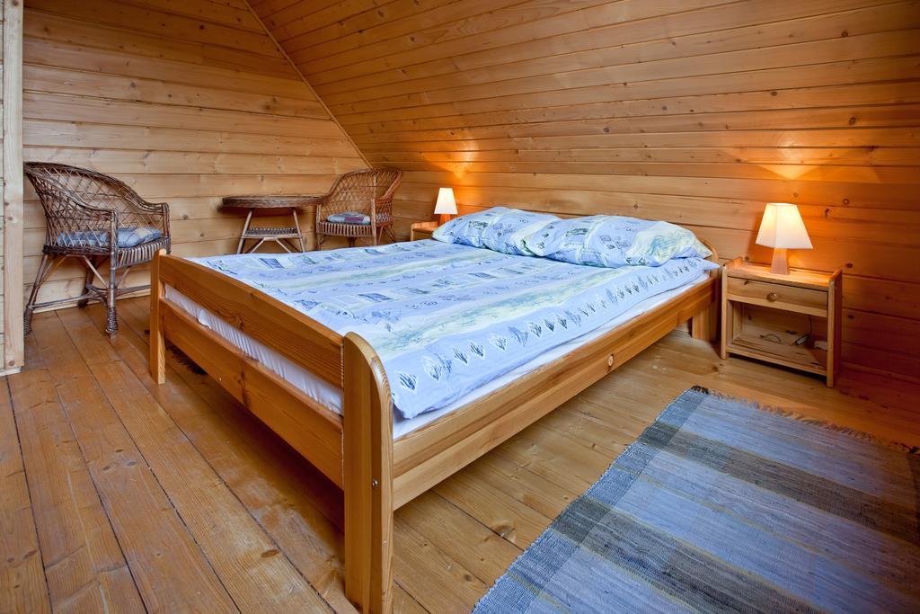 Villa Domek Z Kominkiem W Krynicy à Krynica-Zdrój Extérieur photo