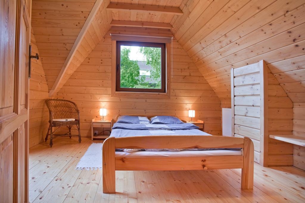 Villa Domek Z Kominkiem W Krynicy à Krynica-Zdrój Extérieur photo