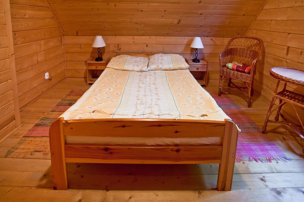 Villa Domek Z Kominkiem W Krynicy à Krynica-Zdrój Extérieur photo